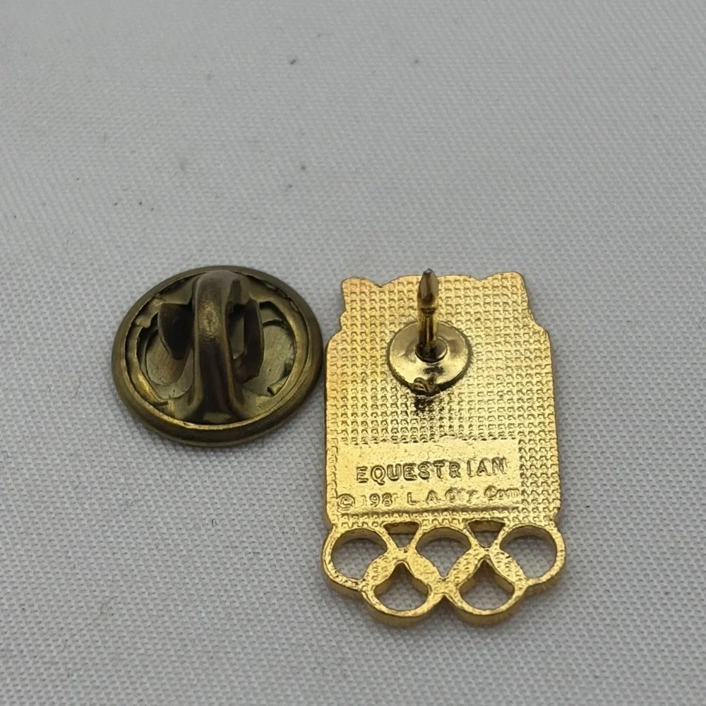 1984 Los Angeles Olympics Equestrian Horse Event Lapel Hat Pin